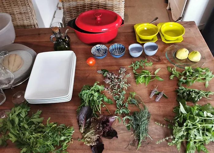 La Peyregoune, En Pleine Nature Et Table D'hotes 3* Blieux