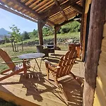 La Peyregoune, En Pleine Nature Et Table D'hôtes Couette-café Blieux