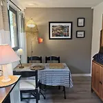 Couette-café La Peyregoune, En Pleine Nature Et Table D'hôtes