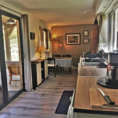 La Peyregoune, En Pleine Nature Et Table D'hotes 3*