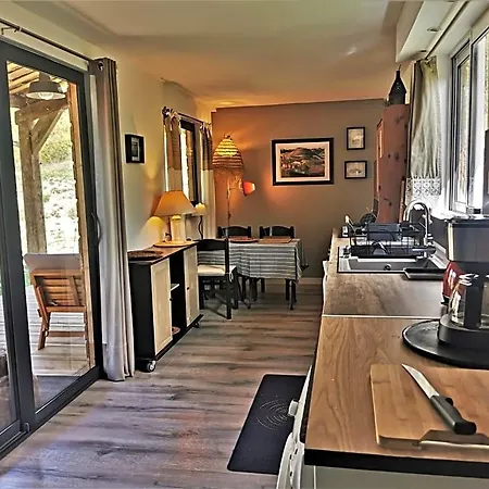 La Peyregoune, En Pleine Nature Et Table D'hotes 3*
